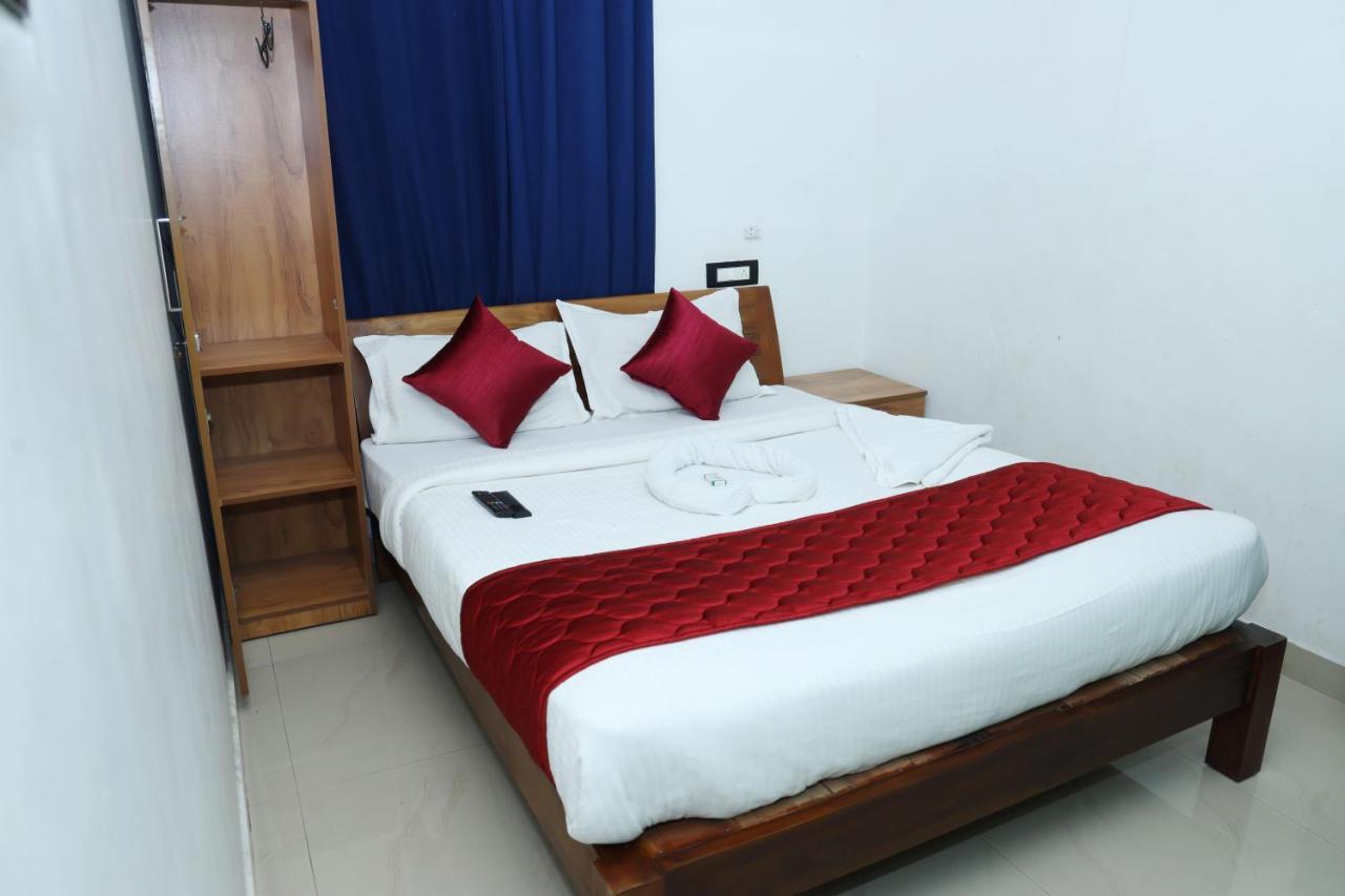 Appartement Airport Cochin Grand Residency , Nedumbassery à Angamaly Extérieur photo