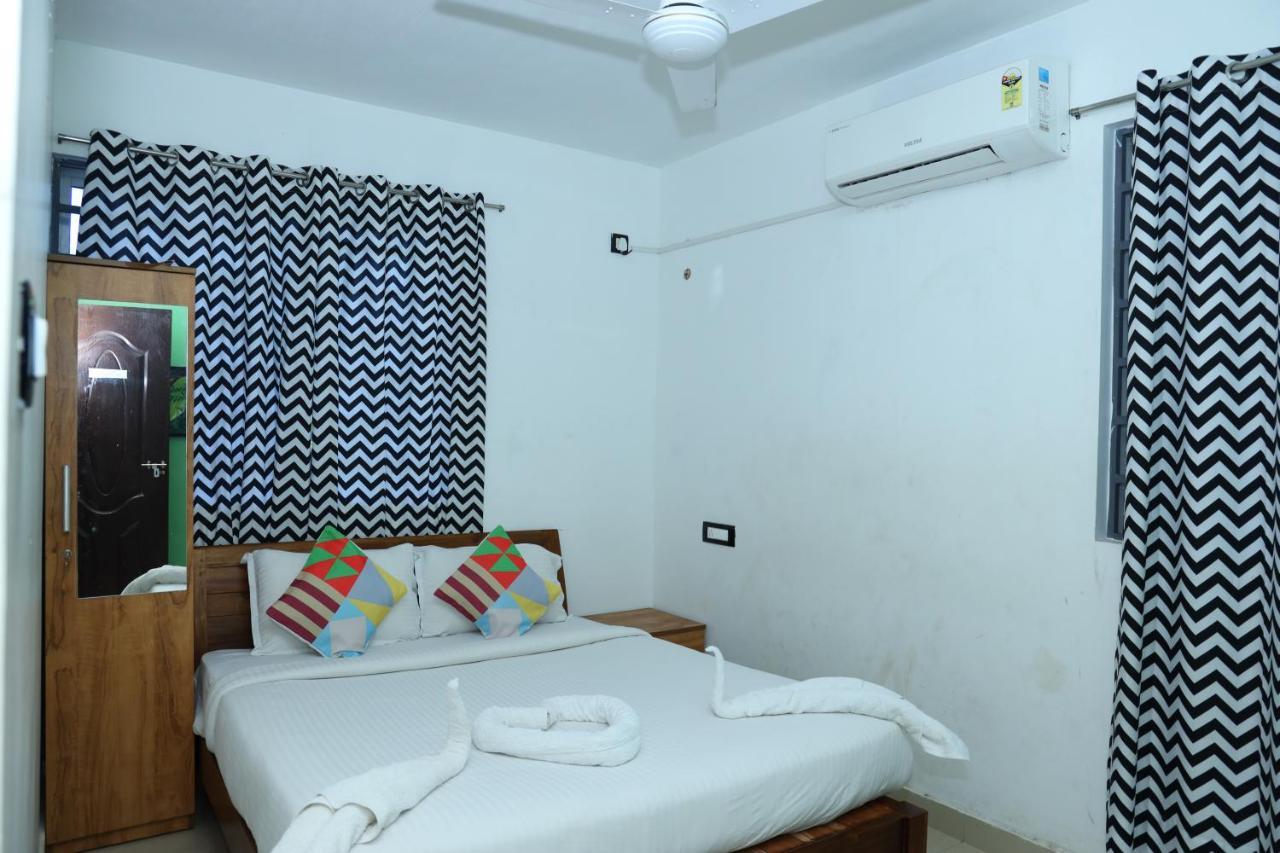 Appartement Airport Cochin Grand Residency , Nedumbassery à Angamaly Extérieur photo